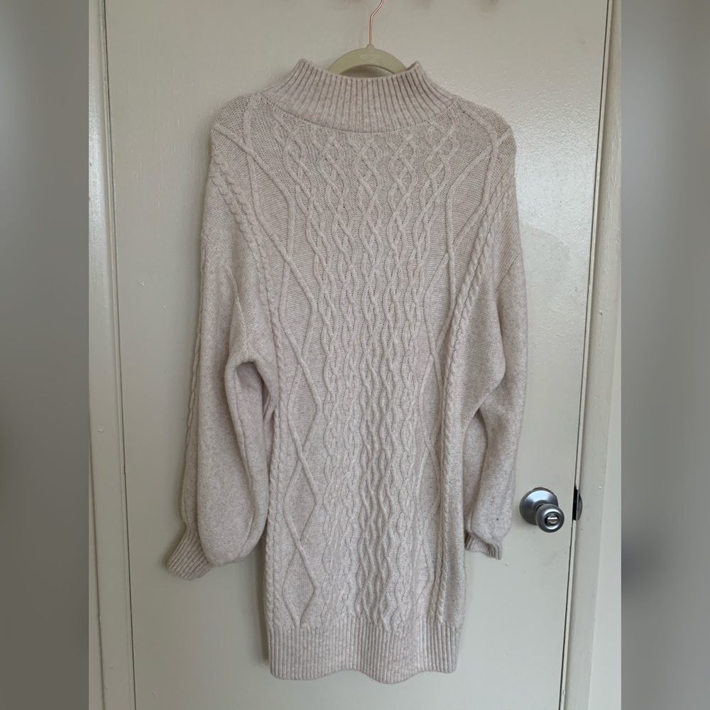 H&M long knitted top